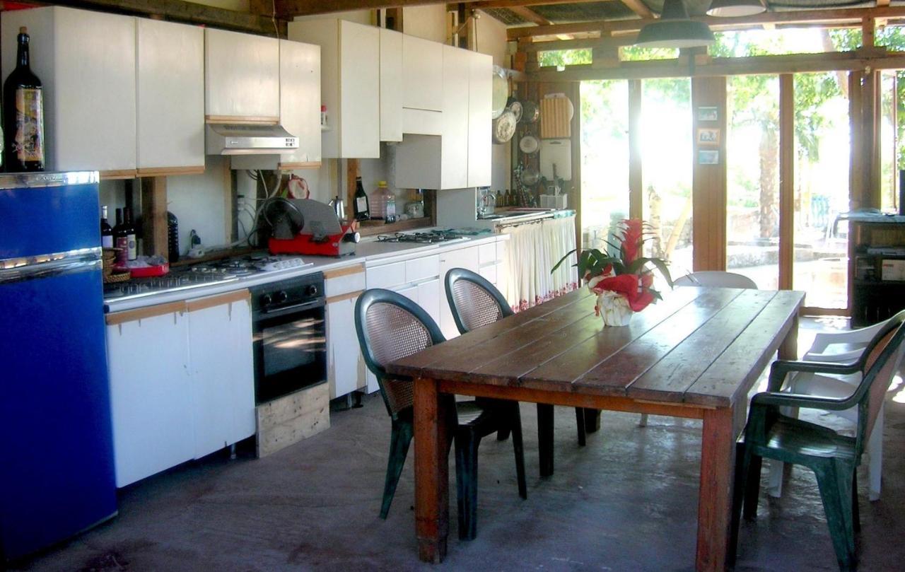 Brojo Hill Bed & Breakfast Longare Ngoại thất bức ảnh
