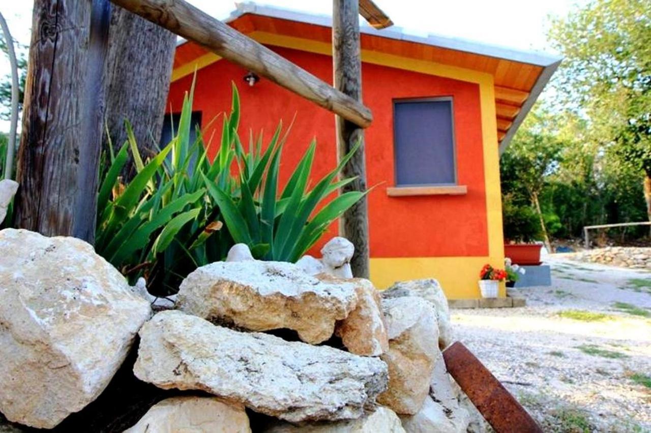 Brojo Hill Bed & Breakfast Longare Ngoại thất bức ảnh