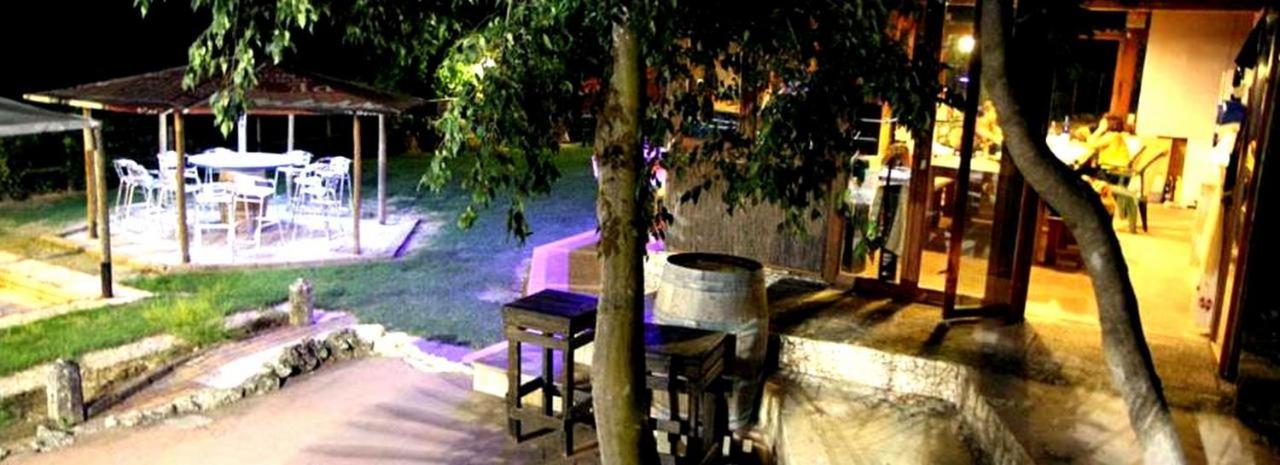 Brojo Hill Bed & Breakfast Longare Ngoại thất bức ảnh