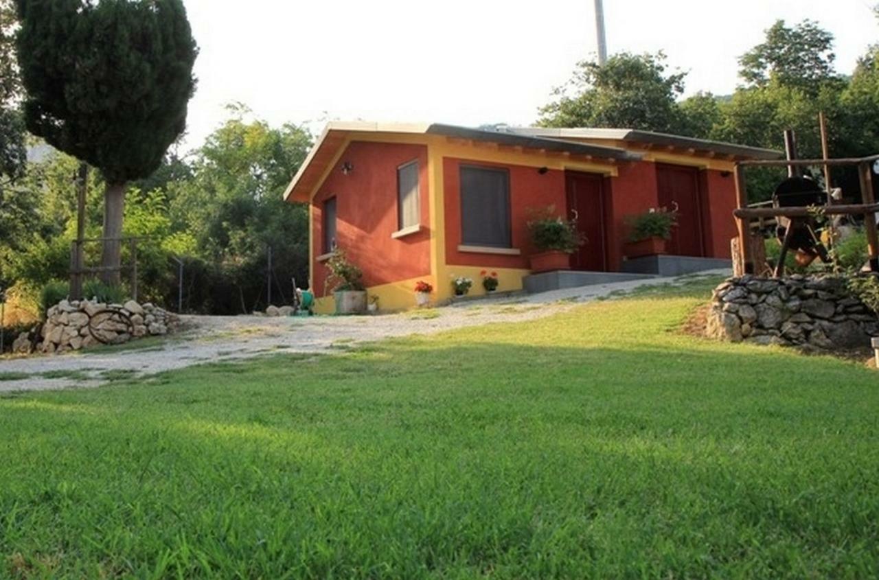 Brojo Hill Bed & Breakfast Longare Ngoại thất bức ảnh